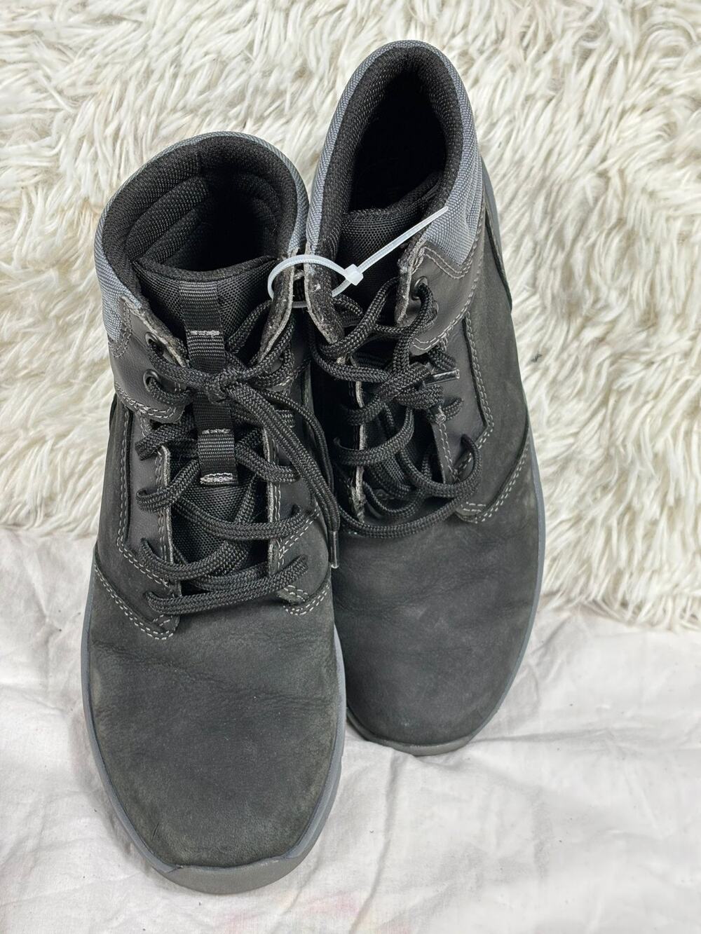 Timberland Boltero Mid Sneaker Boots Nubuck Black & Grey Boys US Size 3